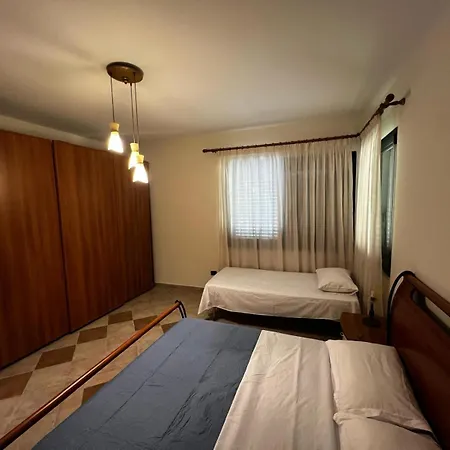 Apartment Edi 3 *