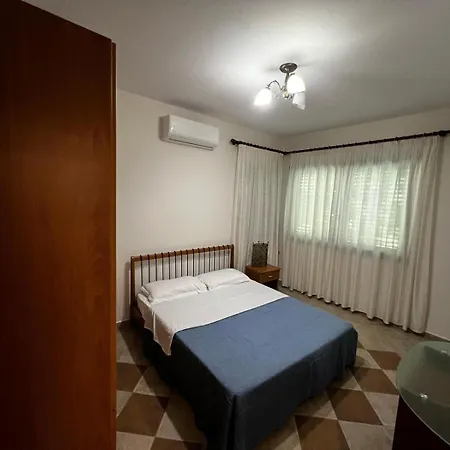 Apartment Edi 3